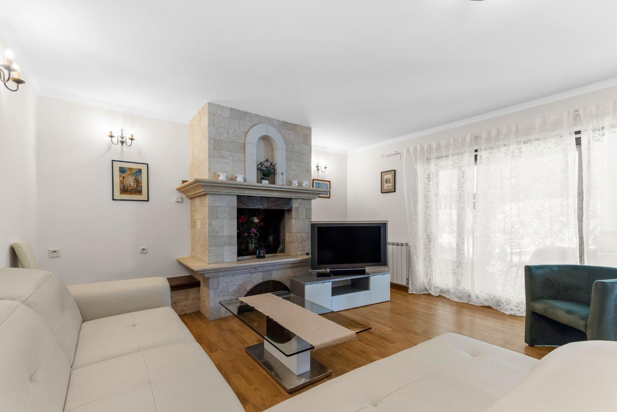 Villa Hope Apartments Porec Exterior photo
