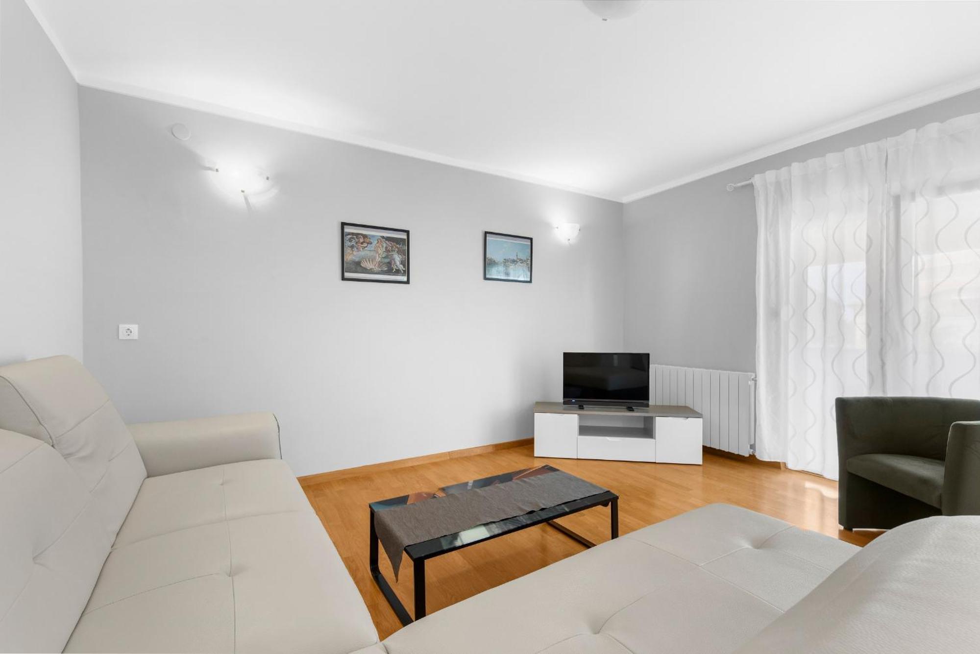 Villa Hope Apartments Porec Exterior photo